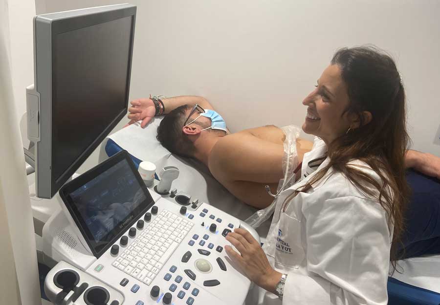 Doctora-Ines-Perez-Lopez-ecocardiograma-doppler